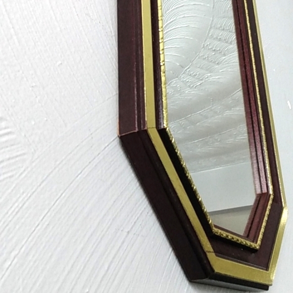 Home Interiors Octagon Mahogany gold accents mirror - Picture 6 of 15